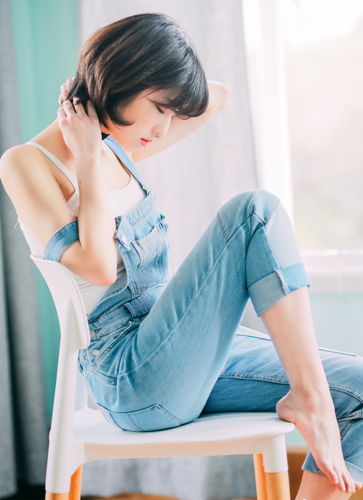 拍美照没难度,闭上眼睛不紧张,14个闭眼睛的人像美姿教程